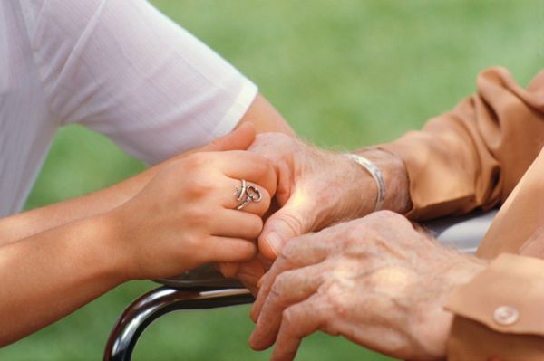 Prise en charge à domicile des personnes âgées ou handicapées